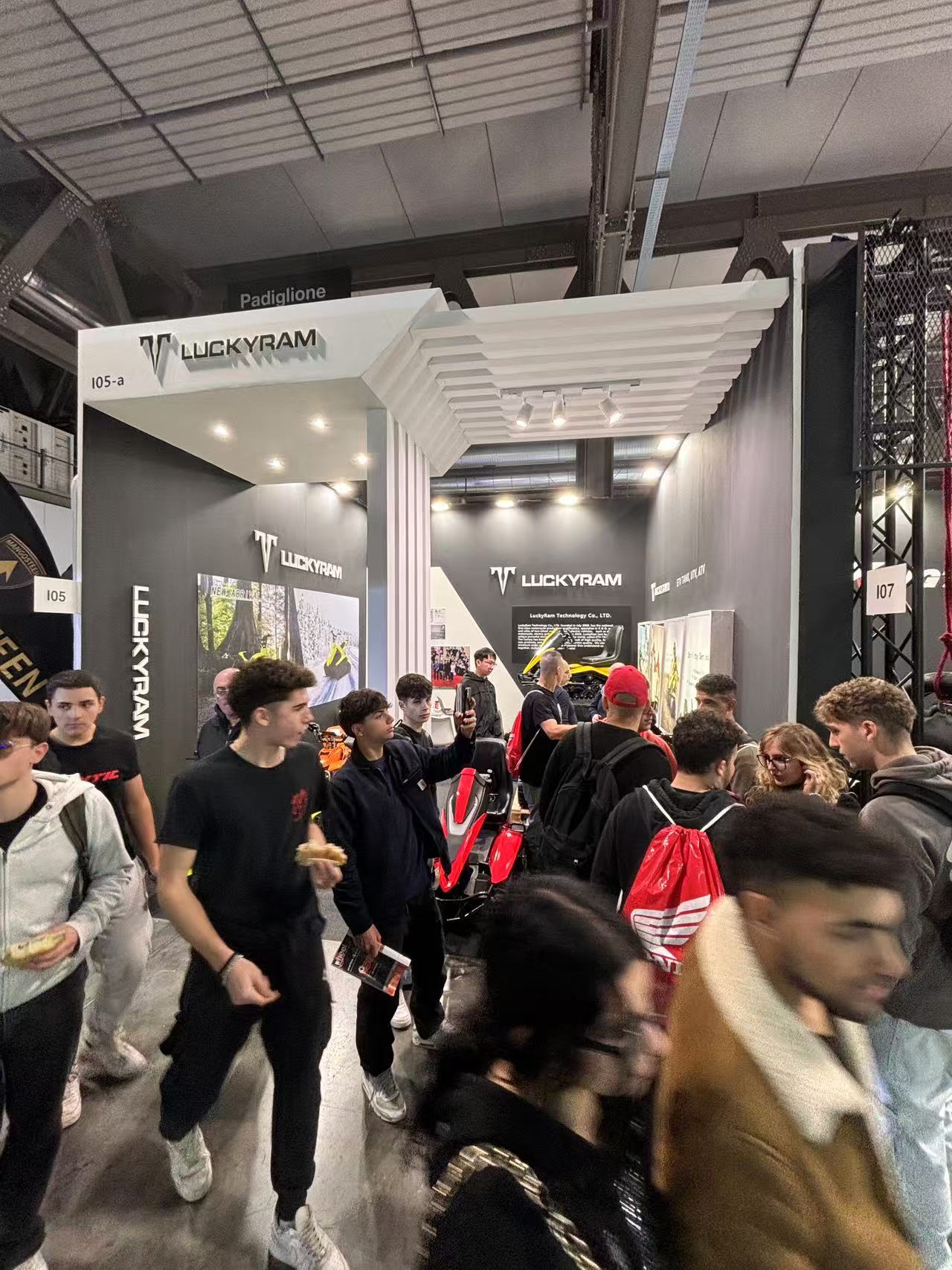 Tank ETV tỏa sáng tại EICMA 2024